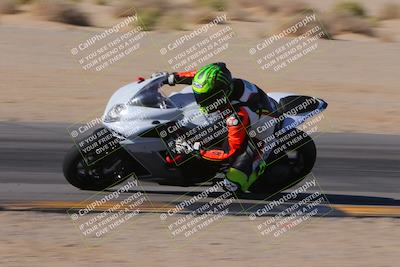 media/Dec-10-2023-SoCal Trackdays (Sun) [[0ce70f5433]]/Turn 9 Inside Set 2 (1115am)/